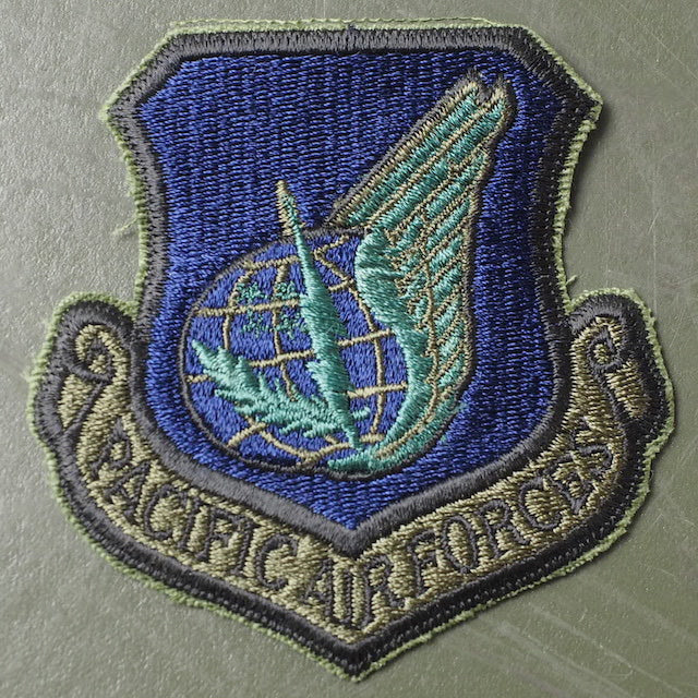 Military Patch（ミリタリーパッチ）PACIFIC AIR FORCE カットエッジ