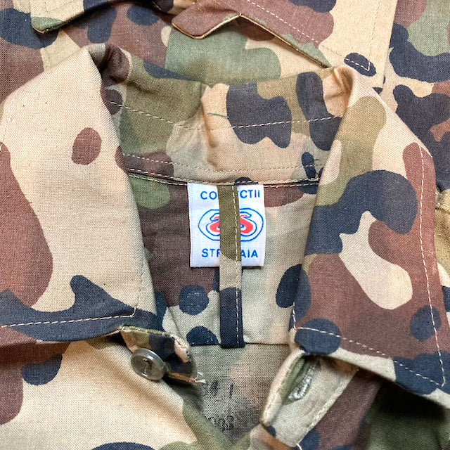 [In-Store Only] World Surplus Romanian Army M-93 Camouflage Shirt in Fleck Camo