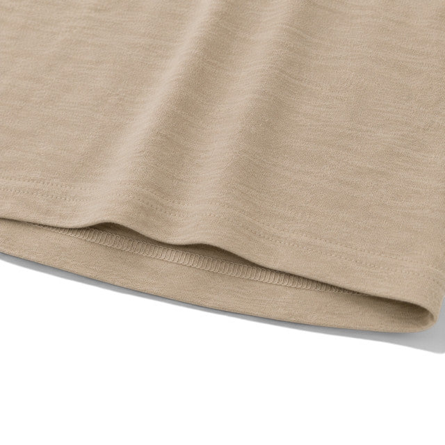 キャプテントム USMC FROG silkweight tan undershirt fabric detail showing flame resistant material texture