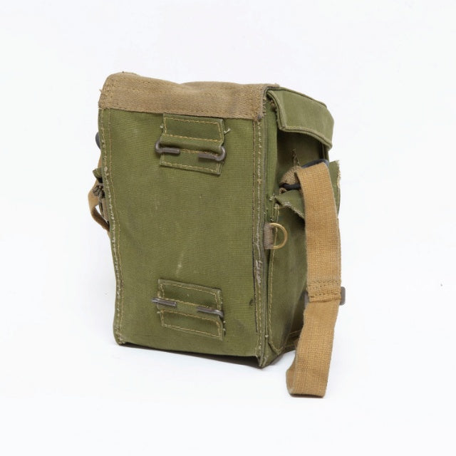 ワールドサープラス イギリス軍 1940’S ガスマスクバッグ [未使用品][WW2 ショルダーバッグ ガスマスクケース]