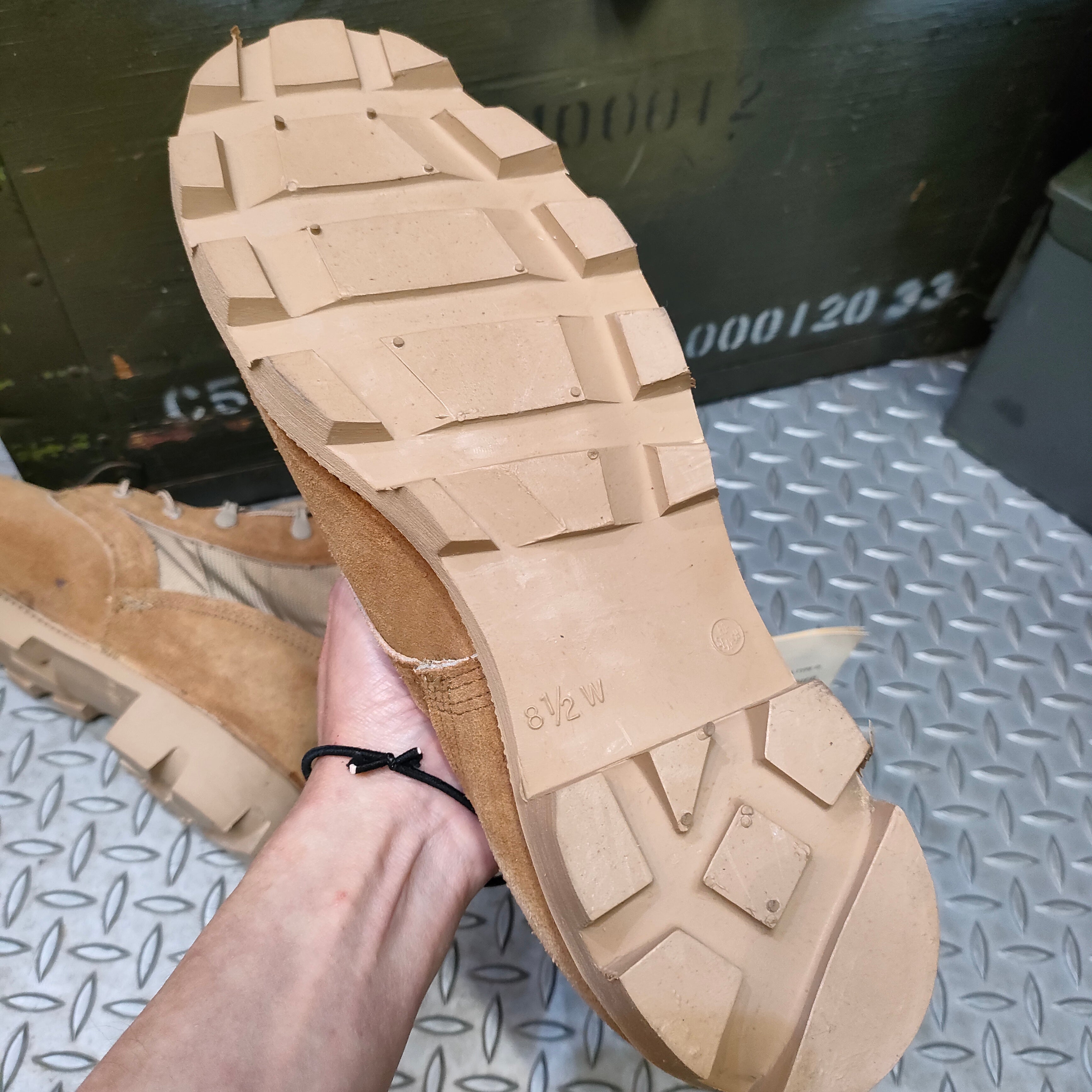 店頭販売のみ】US（米軍放出品）デザートブーツ [Hot Weather Boots TYPE II] – キャプテントム