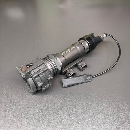 US (US military release product) Used SUREFIRE M951 Weapon Light [2F Product not listed on WEB]