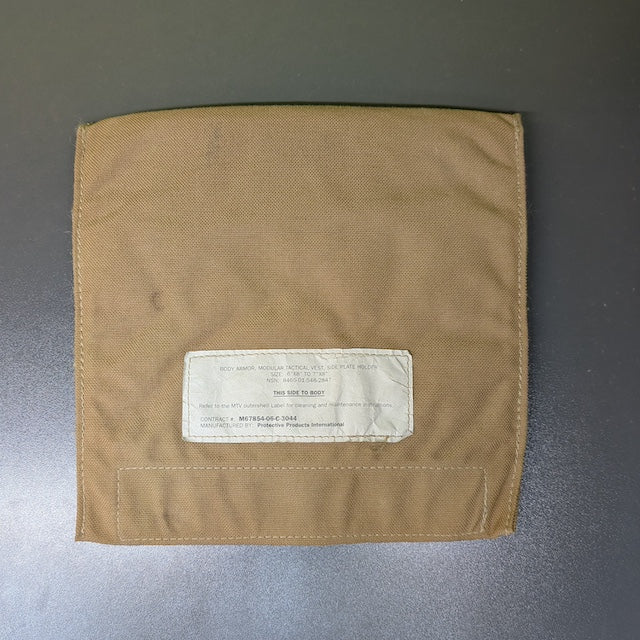【店頭販売のみ】US（米軍放出品）USMC Modular Tactical Vest Side Plate Holder [Coyote][MTV用サイドプレートホルダー][中古品]