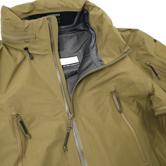 ARC'TERYX LEAF Alpha Jacket (Gen2) [Black] [Crocodile] [Ranger Green] [Wolf] [Alpha Jacket] [Sold only to government employees (not available for general purchase)]