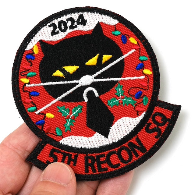 Military Patch（ミリタリーパッチ）5TH RECON SQ フルカラー クリスマス 2024 バージョン [フック付き]【レターパックプラス対応】【レターパックライト対応】