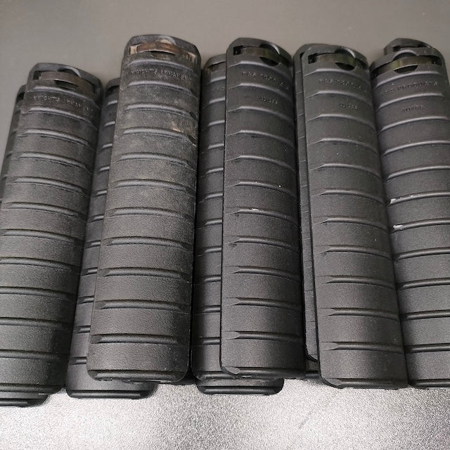 [Store sales only] US (U.S. military surplus) 11Rib Rail Cover Black [11 rib rail cover] [Used]