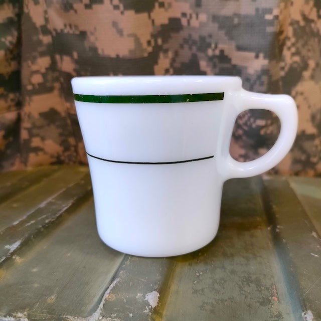 【店頭販売のみ】US Surplus（US サープラス） Pyrex パイレックス US ARMY グリーンバンド マグカップ[食器][中古品]
