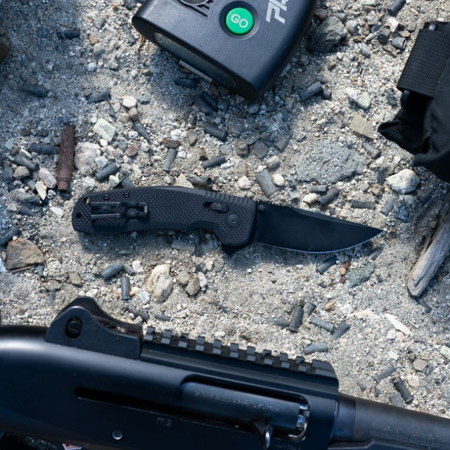 SOG（ソグ）SOG-TAC XR Blackout FOLDING KNIFE [ソグタック XR ブラックアウト フォールディングナイフ]