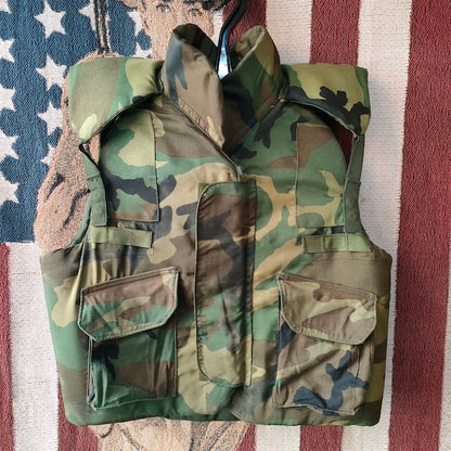 【店頭販売のみ】US（米軍放出品）M-1 ボディーアーマーベスト [M-1 Body Armor Vest][PASGTベスト][Woodland]