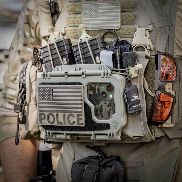 THYRM DarkVault 2.0 Critical Gear Case Comms - Regular Mobile Device Case [Multicam/FDE] [Letter Pack Plus Compatible]