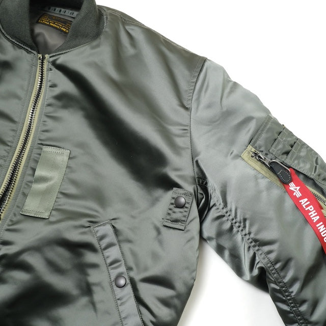 ALPHA INDUSTRIES（アルファ インダストリーズ）TYPE MA-1 初期型