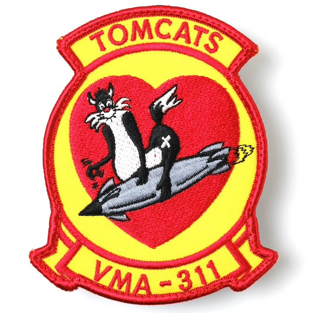 Military Patch（ミリタリーパッチ）USMC ミリタリーパッチ "VMA-311 TOMCATS" [フック付き]【レターパックプラス対応】【レターパックライト対応】