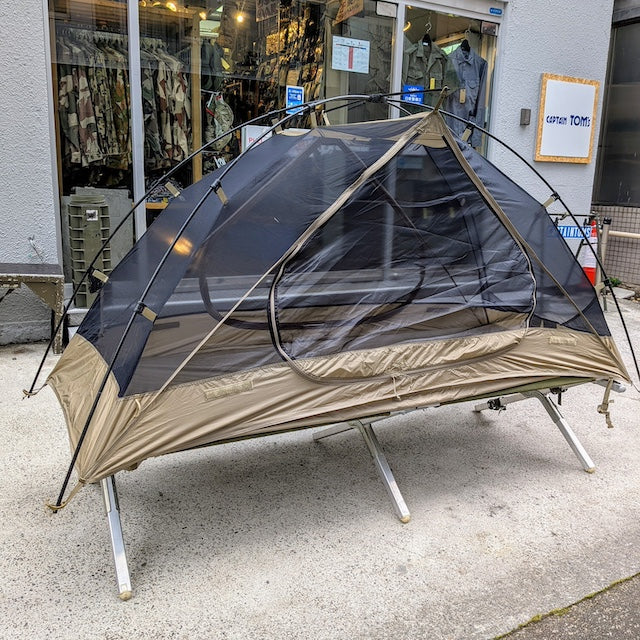US（米軍放出品）LITEFIGHTER 1 INDIVIDUAL SHELTER SYSTEM Coyote Tan 499 ライトファイター [1人用テント]