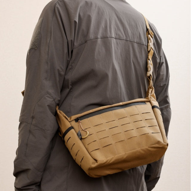 J-TECH（ジェイテック）C9 TYPE II 15-POCKETS LASER CUT MOLLE ADJUSTABLE SLING PACK [4色][C9タイプ2 レーザーカット モーリー アジャスタブルスリングパック] 【中田商店】