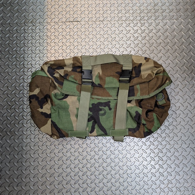 [Store Only] US (Military Surplus) MOLLE II Sleep System Carrier [Woodland]