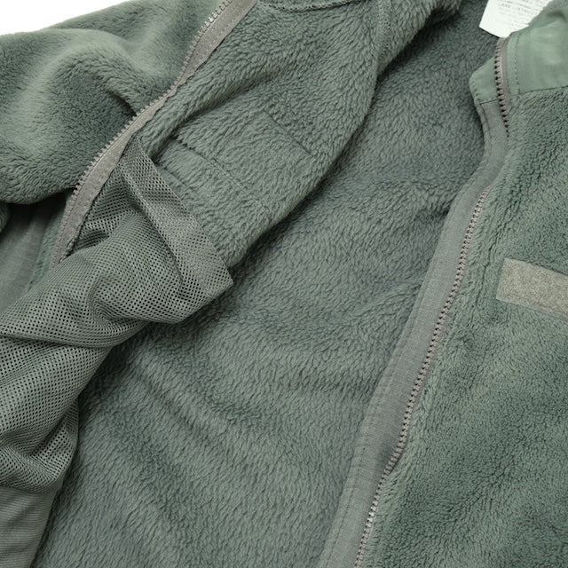 US(米軍放出品)ECWCS Gen III Level 3 Fleece Jacket フォーリエイジ [中古]