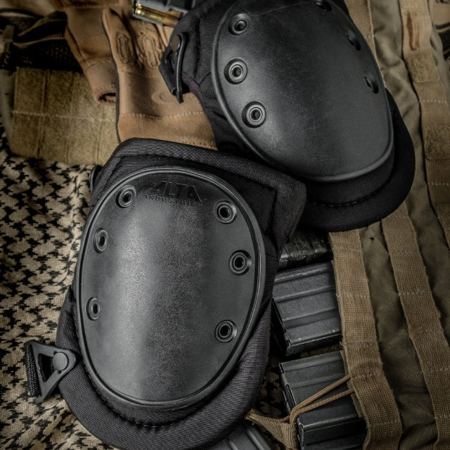 ALTA（アルタ）AltaFLEX ニーパッド [AltaLok][Black]アルタフレックス ニーパッド アルタロック [EMT][DMAT][ラバーキャップ+Corduraナイロン][ミルスペック][膝当て/ひざあて]