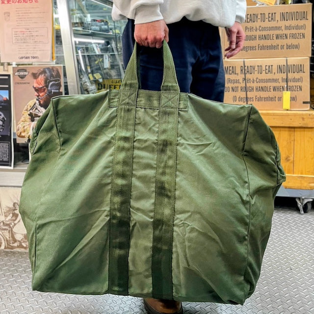 店頭販売のみ】US（米軍放出品）ナイロン フライヤーズキットバッグ