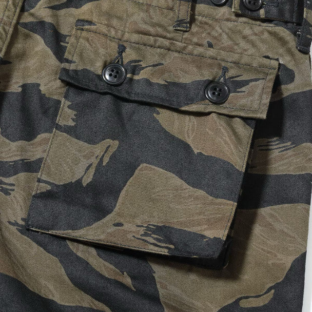 WILLIAM GIBSON by BUZZ RICKSON'S（ウイリアムギブソン バズリクソン）BLACK TIGER PATTERN TROUSERS OVER DYE [BR42594]