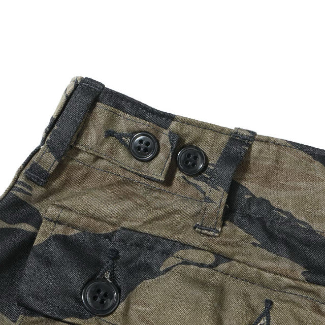 WILLIAM GIBSON by BUZZ RICKSON'S（ウイリアムギブソン バズリクソン）BLACK TIGER PATTERN TROUSERS OVER DYE [BR42594]