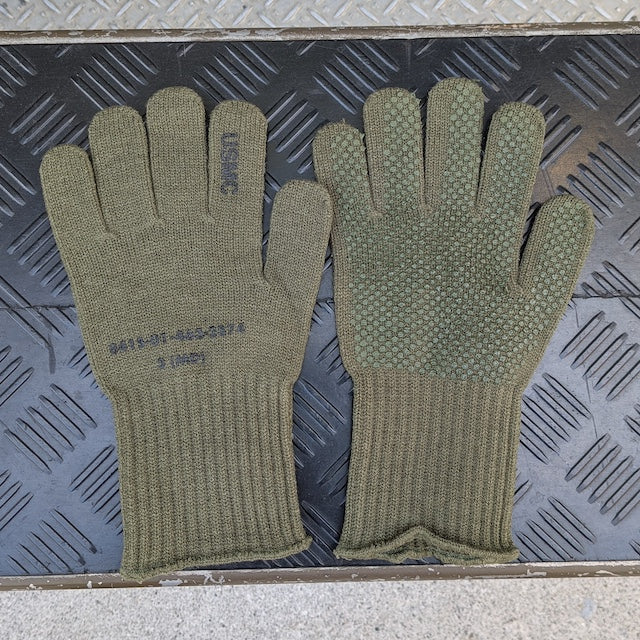 【店頭販売のみ】US（米軍放出品）USMC ニットグローブ OD [ドット グリップ]