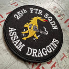 Military Patch（ミリタリーパッチ）25th FTR SQDN ASSAM DRAGGINS ブラックイエローカラー [フック付き]【レターパックプラス対応】【レターパックライト対応】