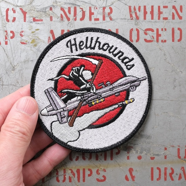 Military Patch（ミリタリーパッチ）Hellhounds MQ-9 パッチ [フック付き]【レターパックプラス対応】【レターパックライト対応】