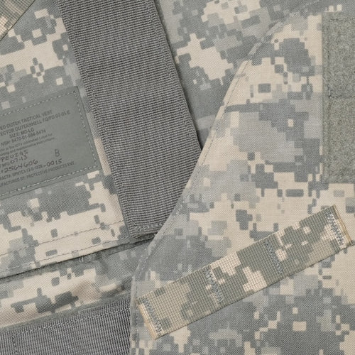US（米軍放出品）インターセプターボディアーマー デルトイドプロテクター [UCP/ACU][IBA OTV Deltoid Protector]