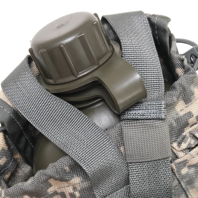 US (US military release product) MOLLE II 1Qt Canteen/General Purpose Pouch [ACU/UPC] [Unused item] [1 quart canteen pouch]