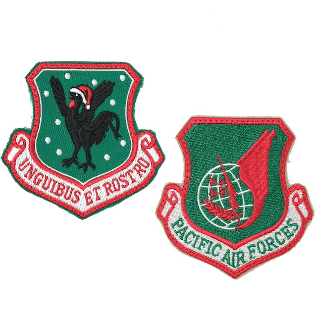 Military Patch（ミリタリーパッチ）PACIFIC AIR FORCE ＆ 18th Wing 第18航空団 2枚セット [クリスマスカラー][フック付き]【レターパックプラス対応】【レターパックライト対応】