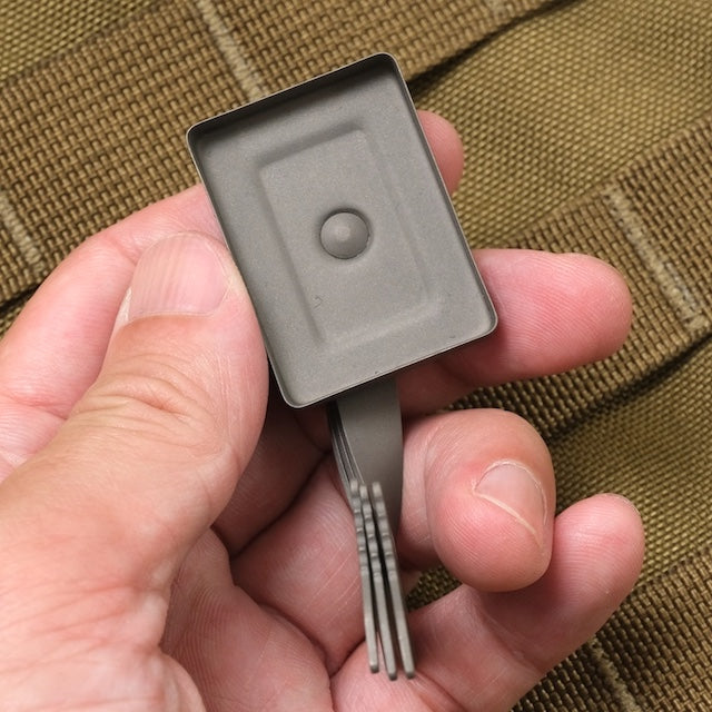 Esbit（エスビット）チタニウムストーブ [Titanium Stove]【レター