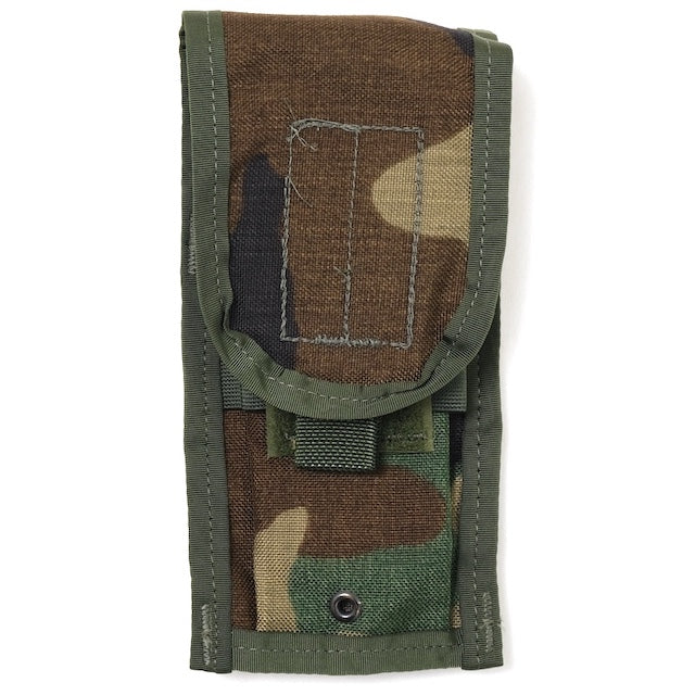 US（米軍放出品）イレギュラー品 M4 M4 DOUBLE MAGAZINE CQB POUCH [M4シングルマガジンポーチ][Woodland][MOLLEスタイル]【レターパックプラス対応】【レターパックライト対応】