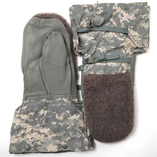US（米軍放出品）Extreme Cold Weather (ECW) Mitten Set ACU/UCP [エクストリームコールドウェザーミトンセット]