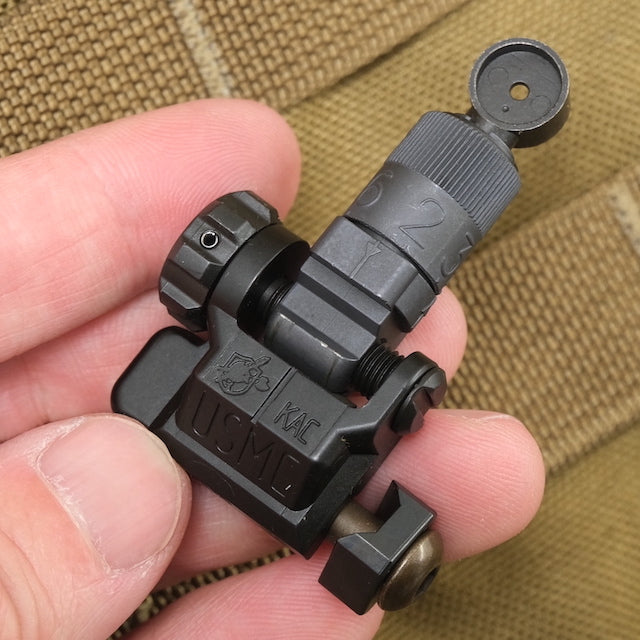 US (US military release product) USMC Micro Rear Sight Assembly 600m [Made by Knights Armament] [Micro Rear Sight Assembly] [Letter Pack Plus compatible] [Letter Pack Light compatible]