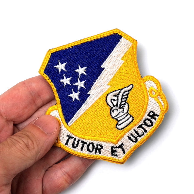 Military Patch（ミリタリーパッチ）TUTOR ET ULTOR  [フック付き]【レターパックプラス対応】【レターパックライト対応】