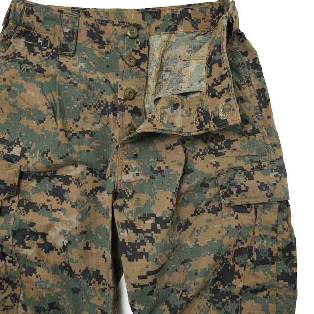 US（米軍放出品）海兵隊用 USMC FR Combat Ensemble Trouser Wood Marpat (FROG)