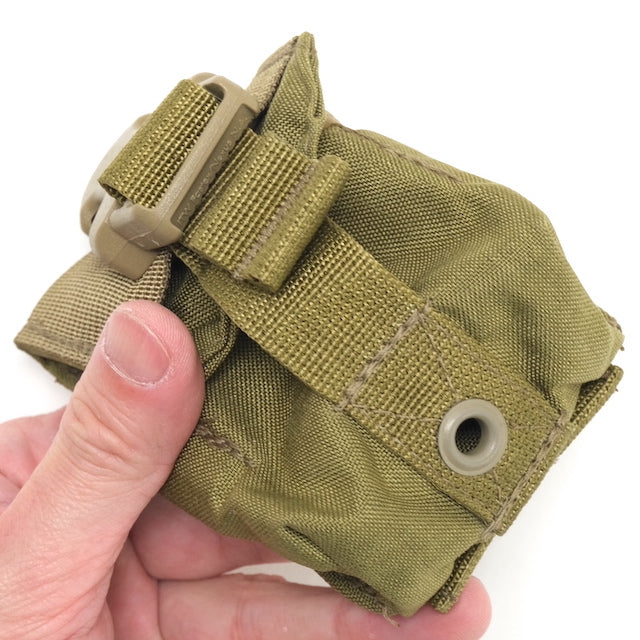 US (US military release product) EAGLE SFLCS Single Frag Grenade Pouch [Khaki] [Single Flag Grenade Pouch] [Letter Pack Plus compatible]