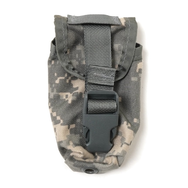 US (US military release product) MOLLE II Flashbang Grenade Pouch [ACU] [Flashbang Grenade Pouch Universal Camo]