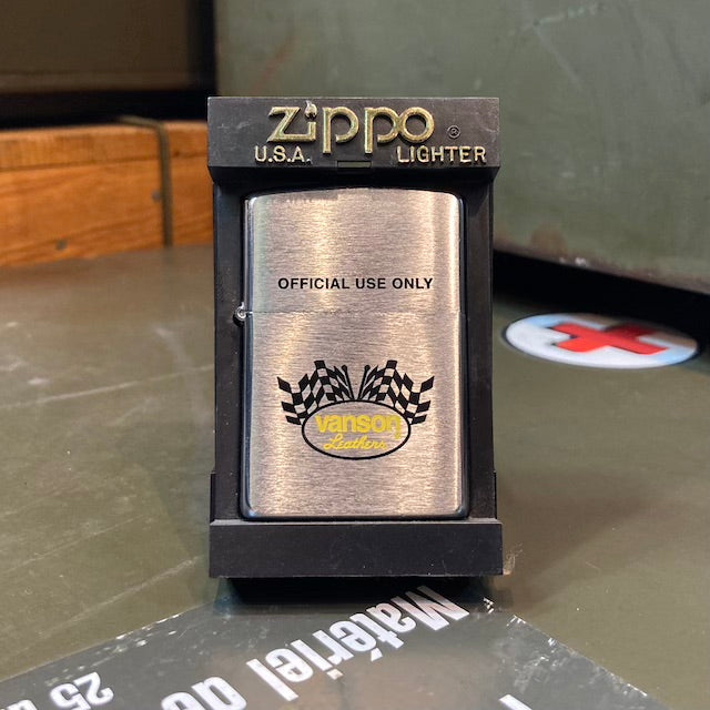 【店頭販売のみ】ZIPPO（ジッポ）VANSON フラッグ [未使用]