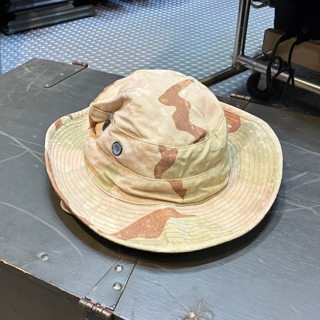 【店頭販売のみ】US（米軍実物放出品）ブーニーハット  [3C DESERT][ノンリップ]