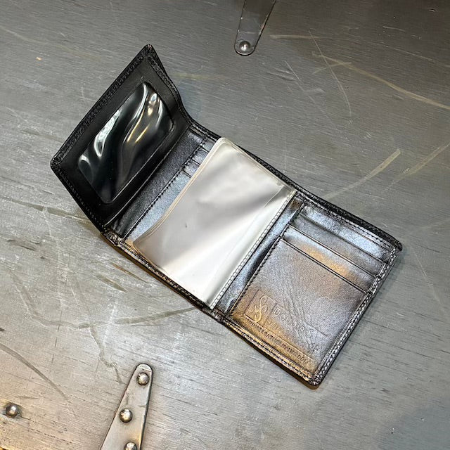 Leather wallet [1F Product not listed on the WEB]