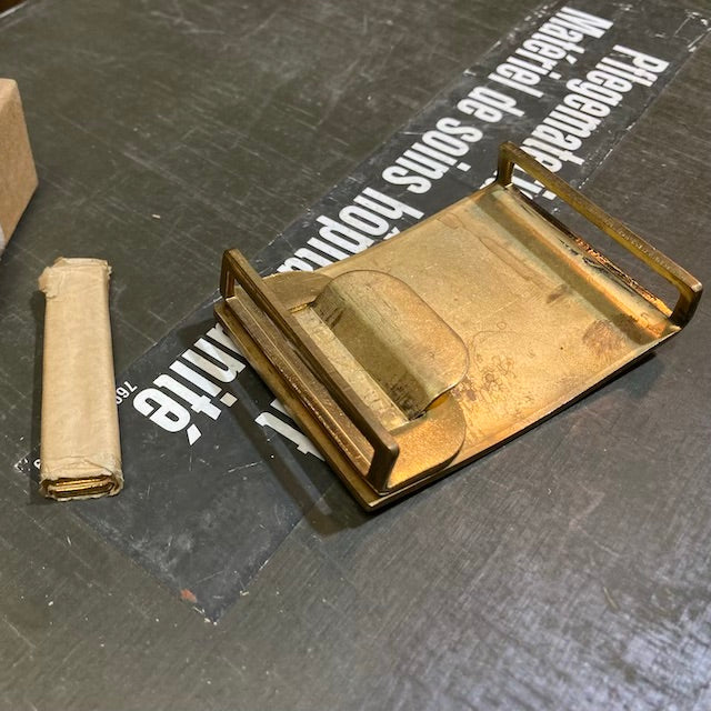 【店頭販売のみ】US（米軍放出品）USMC ブラスバックル