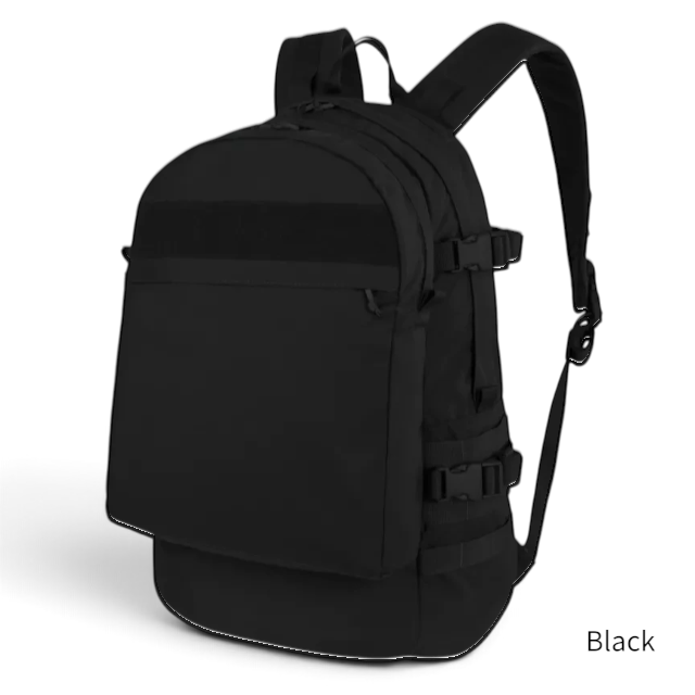 キャプテントムのHelikon-Tex製ガーディアンアサルトバックパック。耐久性の高い黒のコーデュラナイロン製で、タクティカルなデザインが特徴。