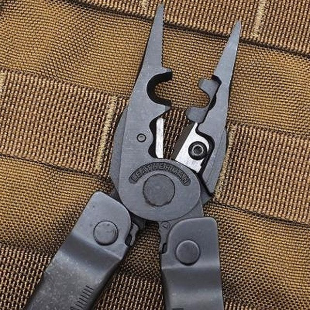 LEATHERMAN（レザーマン）SUPERTOOL 300 EOD Black [キャップクリンパー][MOLLE対応ポーチ付]
