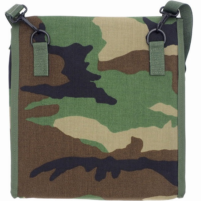 US (U.S. Military Surplus) Map &amp; Photograph 483 Case Woodland [Map Photograph Case]