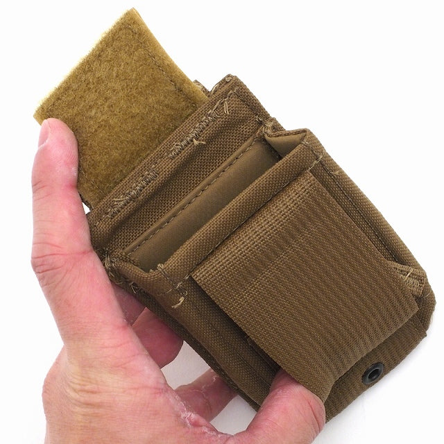 US（米軍放出品）M16/M4 スピードリロードポーチ [Coyote][Speed Reload Pouch][MOLLEスタイル]【レターパックプラス対応】