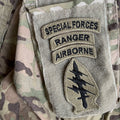 Military Patch（ミリタリーパッチ）スペシャルフォース グリーンベレー [AIRBORNEタブ][RANGERタブ][SPECIALFORCESタグ][OCP] [フック付き]