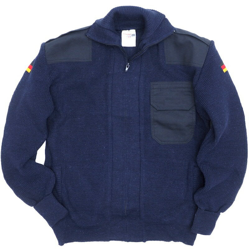 KEMPTON Woolly Pully フロントジップセーター [ドイツ国旗パッチ付] [NAVY]