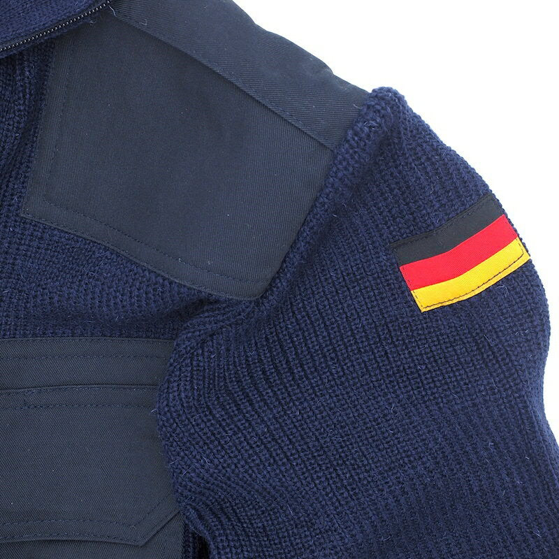 KEMPTON Woolly Pully フロントジップセーター [ドイツ国旗パッチ付] [NAVY]