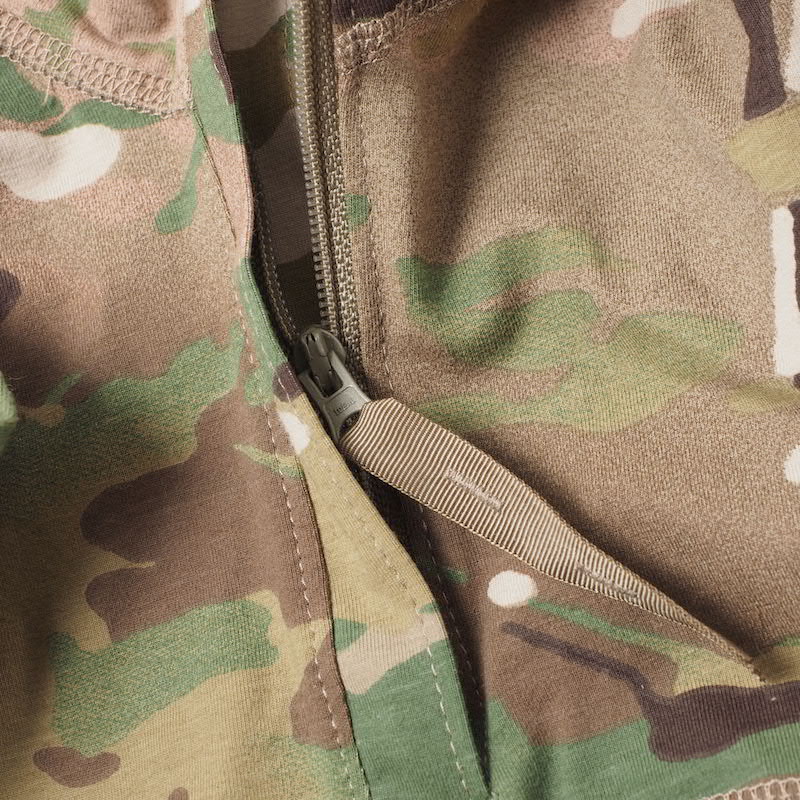 US (U.S. military release product) Quarter Zip Combat Shirt [OCP Multicam]
